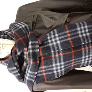 BURBERRY AUTHENTIC VINTAGE CASHMERE NOVA CHECK SCARF